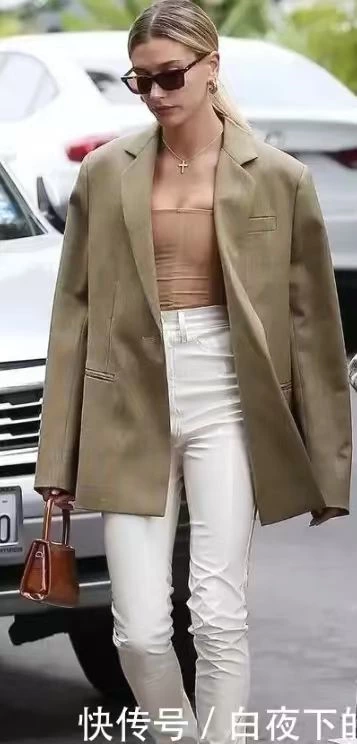 Chenjie suit factory OEM --Loose fit/one size larger suit outfit