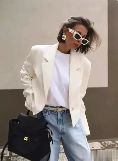 تناسب + تي شيرت ( 1 ) مقفلة مطابقة الخريف العصرية !