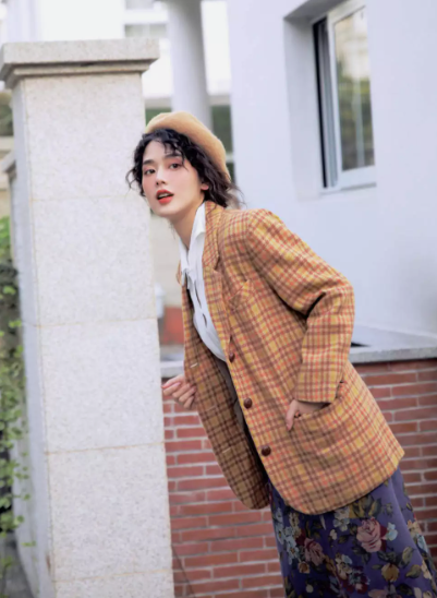 西裝穿搭，知性幹練有風格，誰穿誰美（1）丨中國宸傑高級西裝工廠