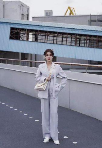 أزياء البدلات: أنيقة، مثقفة، وأنيقة - إطلالة واحدة (2) | مصنع تشينجي للبدلات الفاخرة، الصين